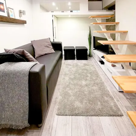 Modern At The Castle * 부다페스트