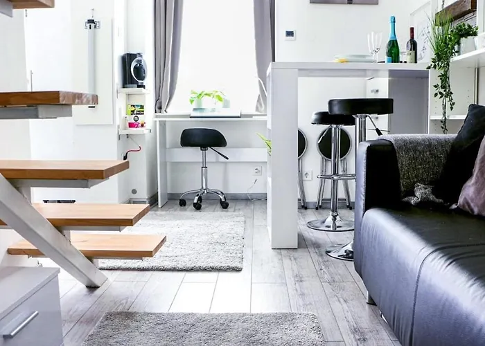 Modern At The Castle Apartmán Budapešť