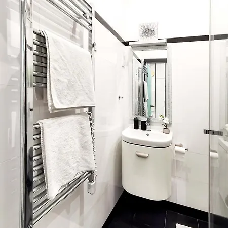 Modern At The Castle Будапешт